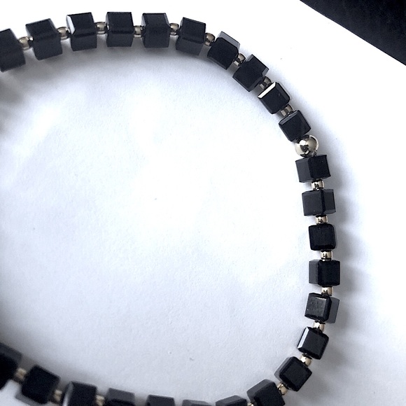 The SWAROVSKI SQUARE Bracelet - Picture 5 of 6